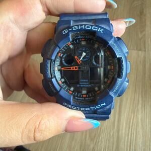 Rare casio g shock ga100l 2a analog digital